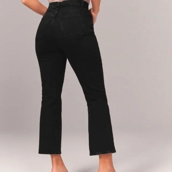 Curve Love Ultra High Rise Kick Flare Jeans​